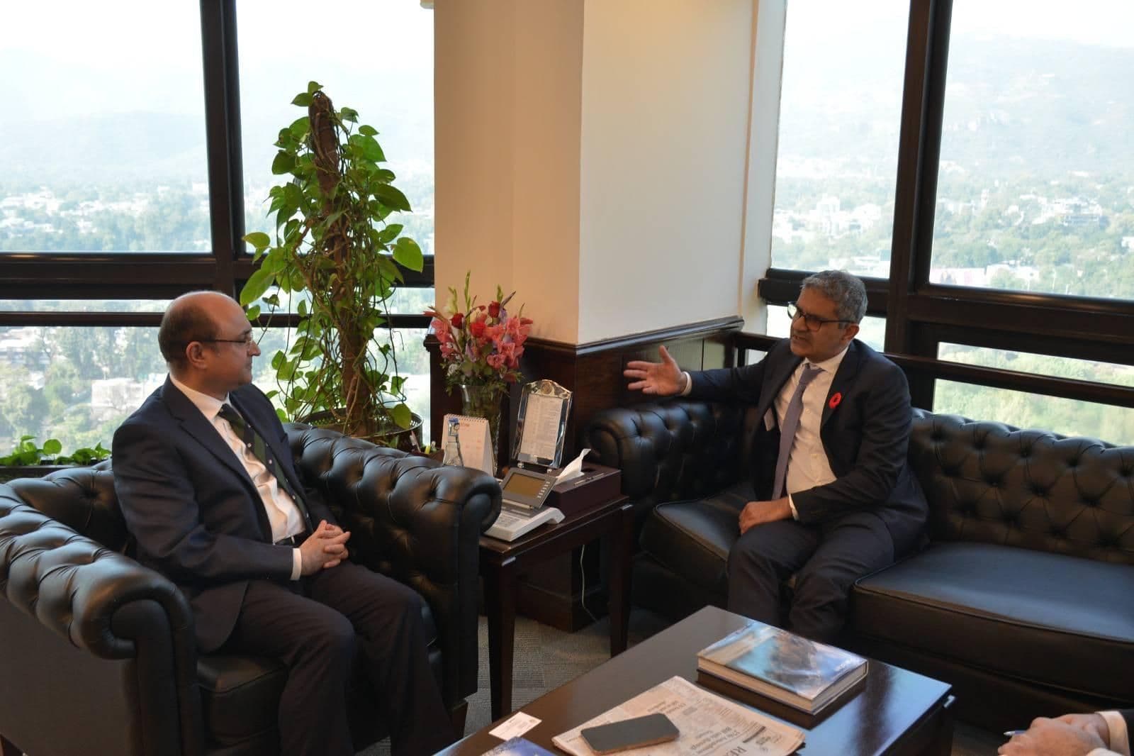 The Canadian High Commissioner visited OGDC Head Office